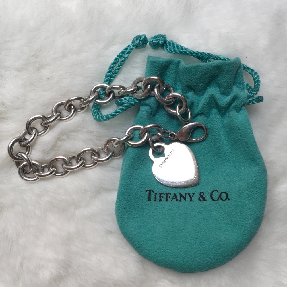 ✨Tiffany & Co.✨Silver Heart Tag Charm Bracelet